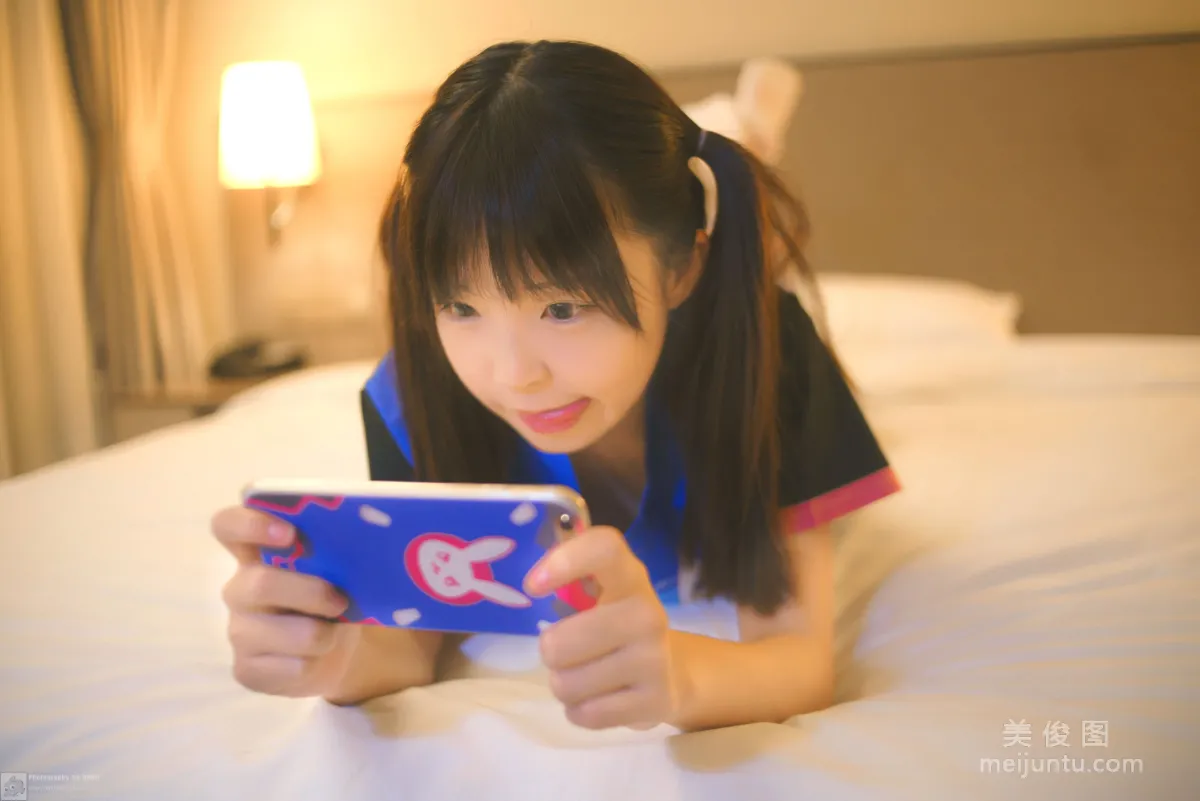 [COS福利] 蘿莉禦子Yumiko 《體操服》 寫真集 26