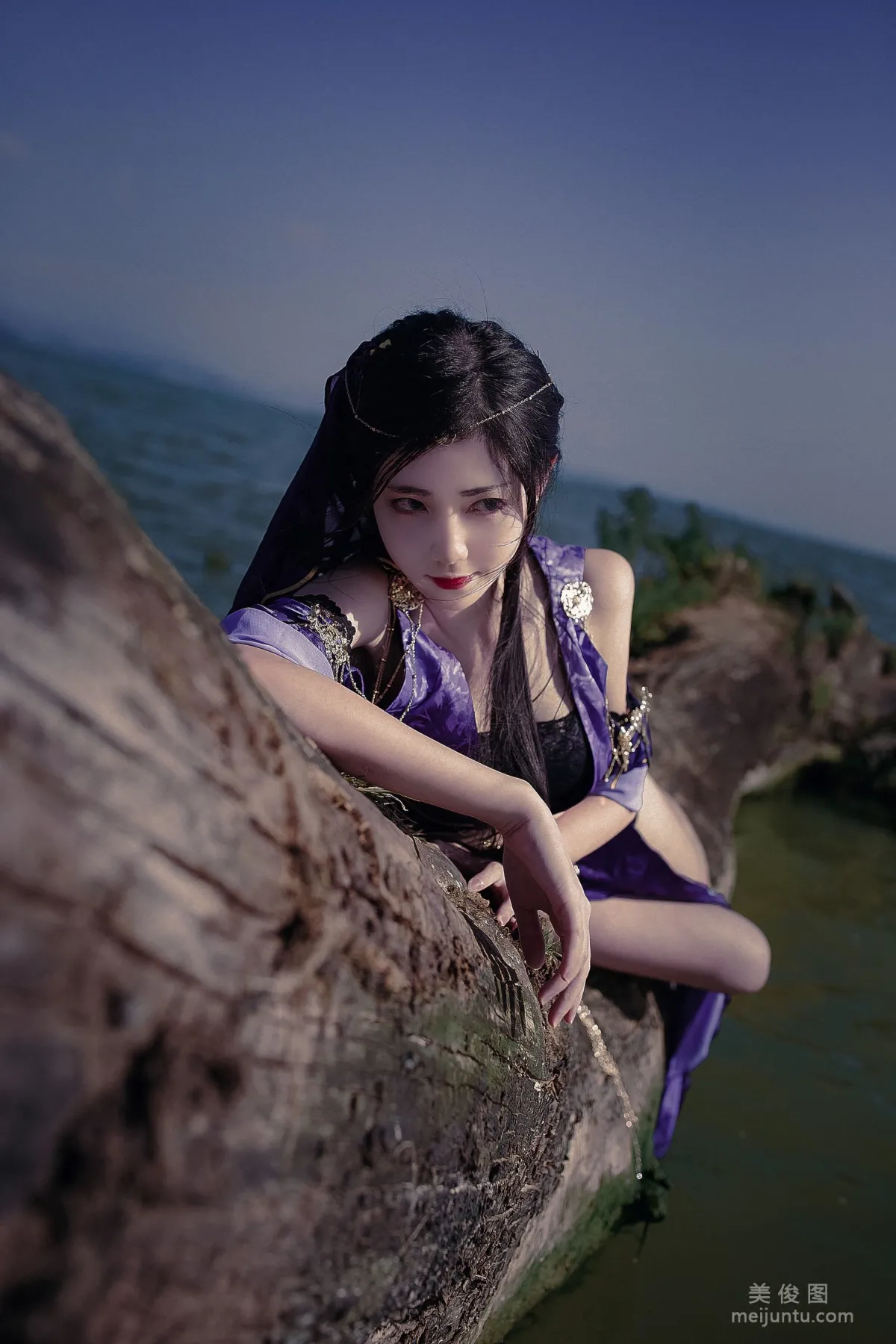 [COS福利] 动漫博主南桃Momoko 《九灵常服》 写真集1