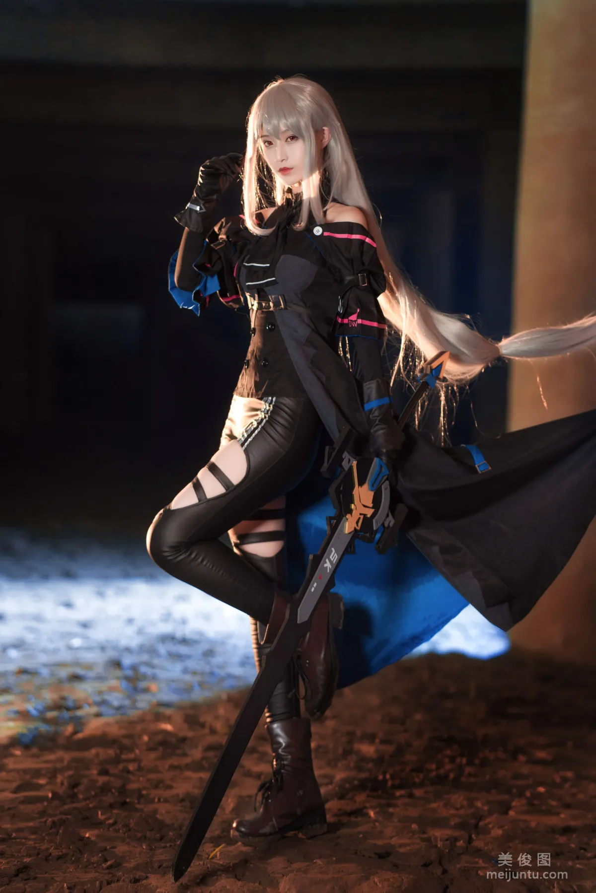 [COS] Anime Blogger Tieban Shaogui Wu w, Skadi Photo Set photo 17