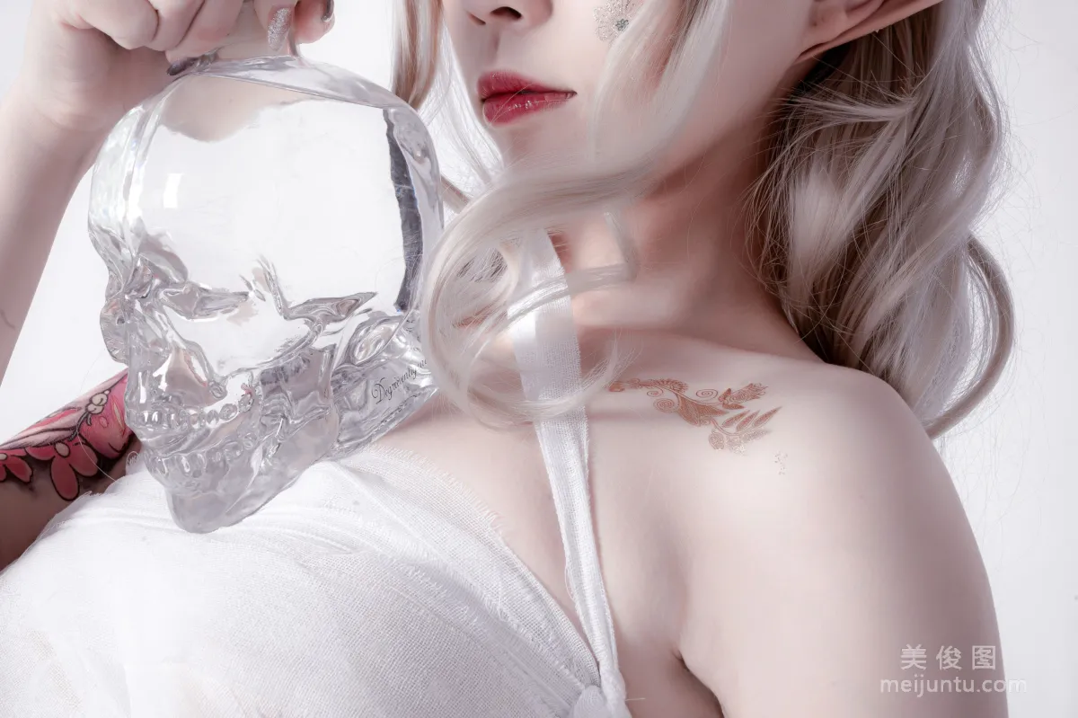 [COS Bonus] Anime Blogger Ruanyi Fairy, Straps and Samurai Photo Set photo 16