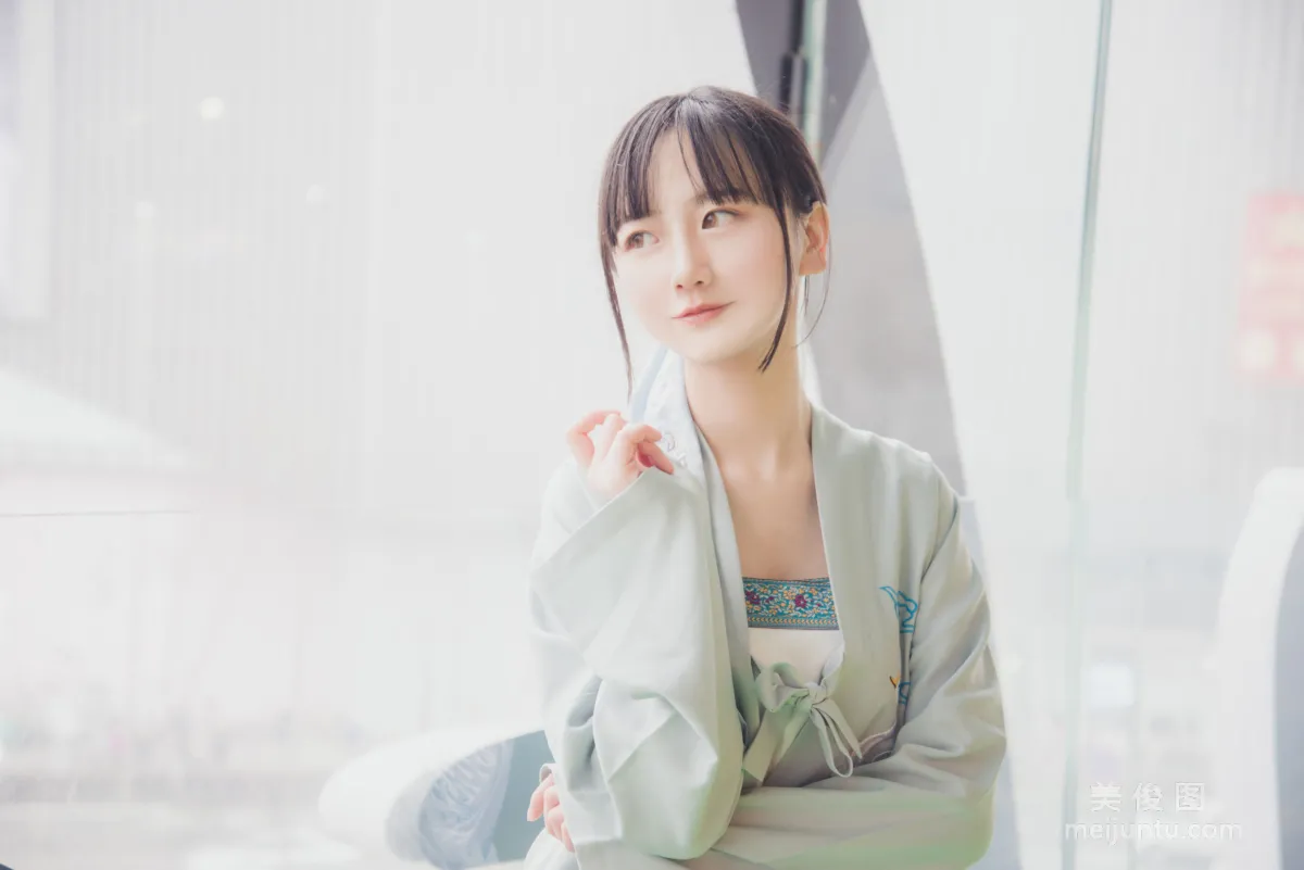 [COS Bonus] Anime Blogger Xianyin sic Hanfu Photo Set photo 9