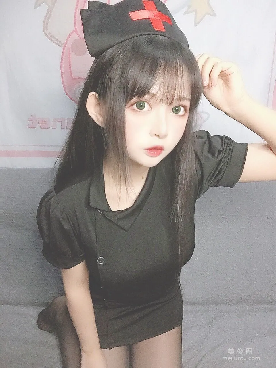 萌妹黑猫猫OvO 《护士喵》 写真集5