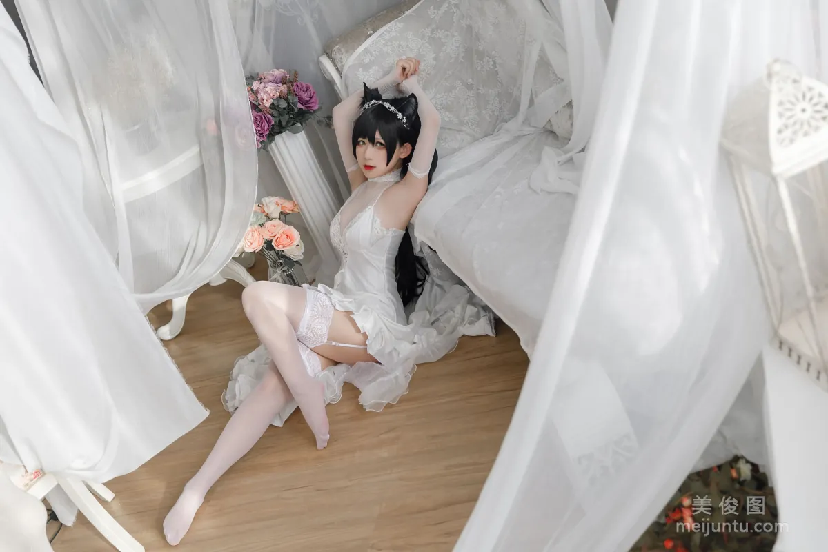 [COS] Anime Blogger Yingluojiang w, Atago Bride Photo Set photo 10