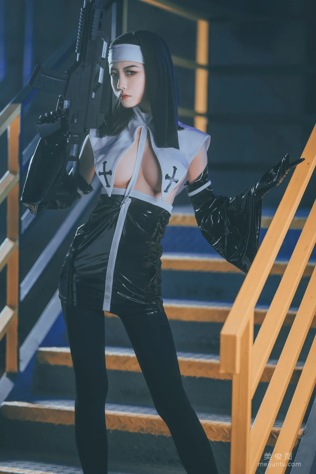 Shui Miao: Web Idols photo 2