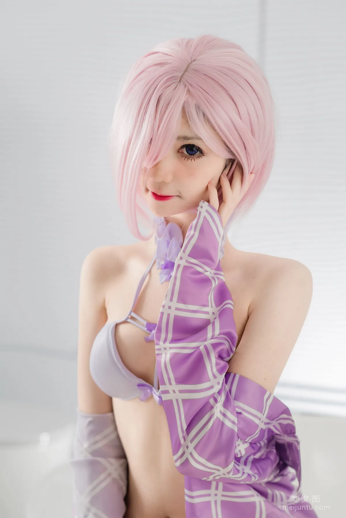 Nantao Momoko: Web Idols photo 3