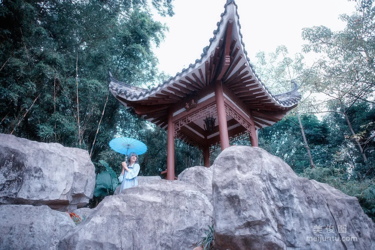 [COS] Anime Blogger Nantao Momoko, Luo Tianyi Photo Set photo 15