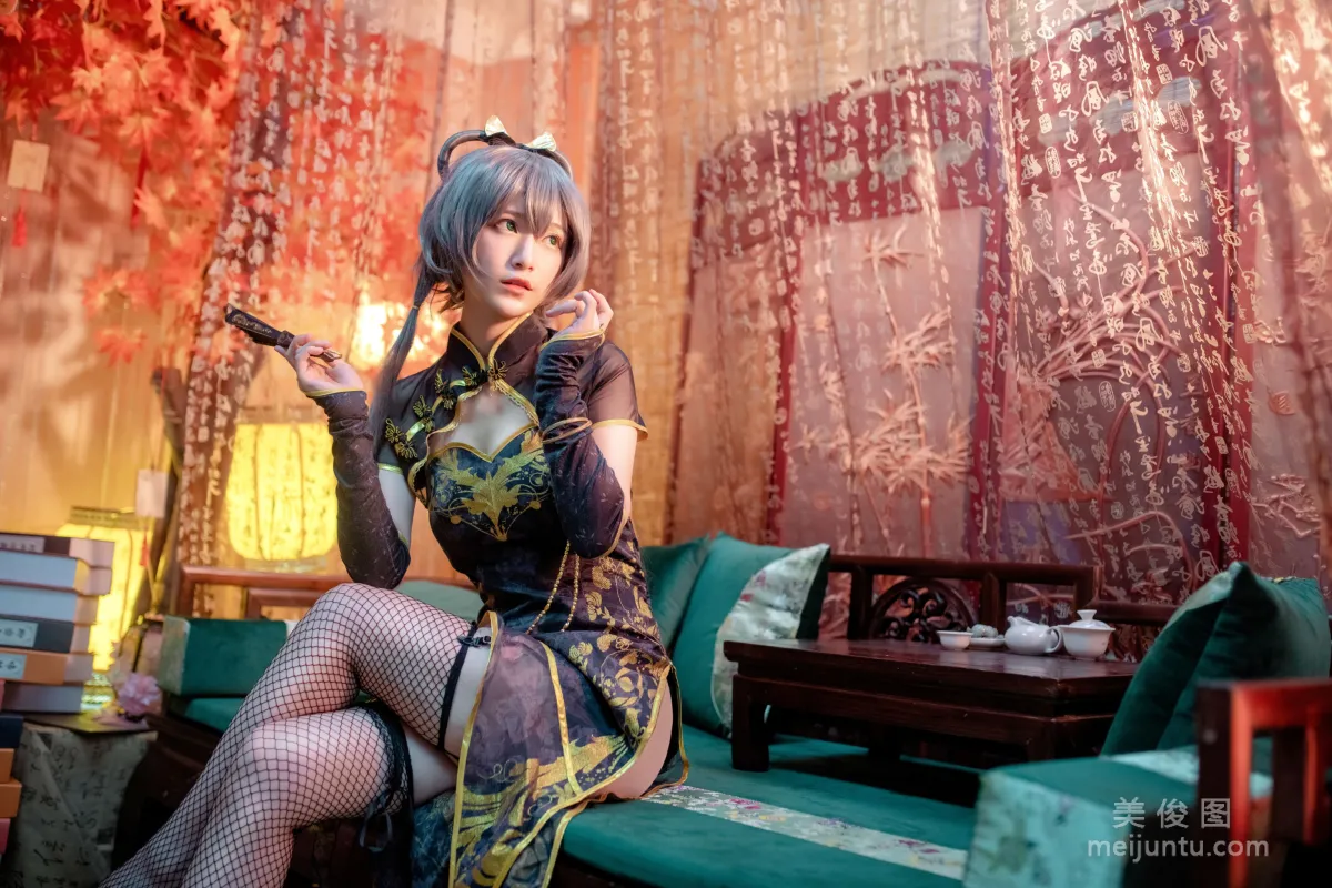 [COS] Anime Blogger Tieban Shaogui Wu w, Luo Tianyi Photo Set photo 4