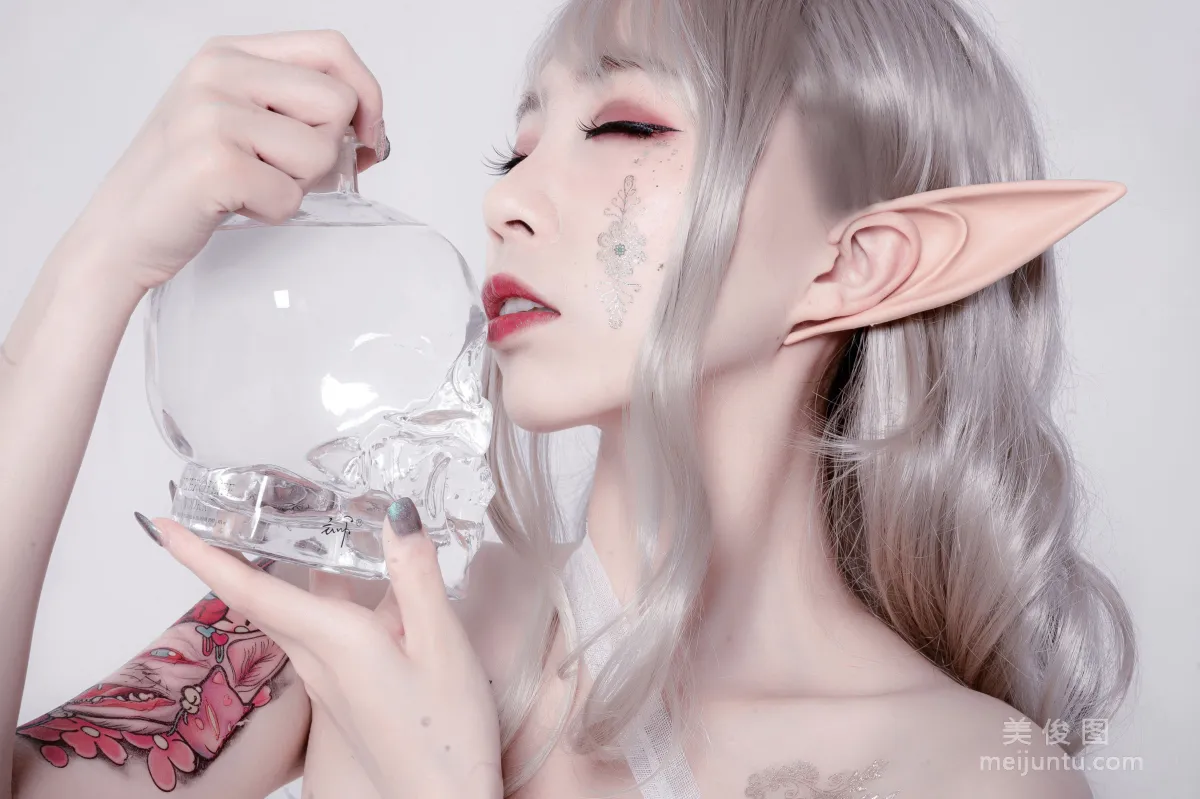 [COS Bonus] Anime Blogger Ruanyi Fairy, Straps and Samurai Photo Set photo 17