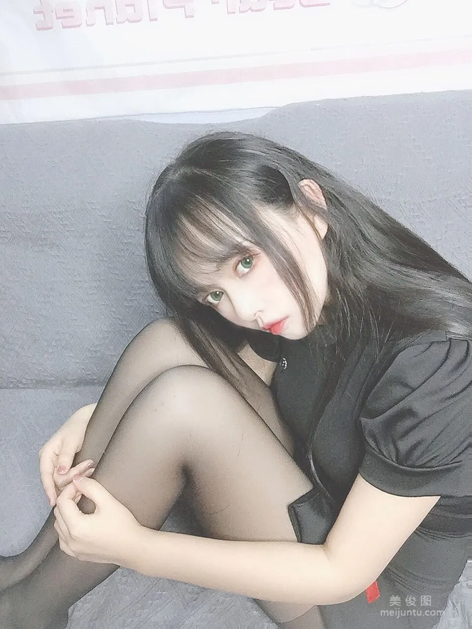 萌妹黑猫猫OvO 《护士喵》 写真集18