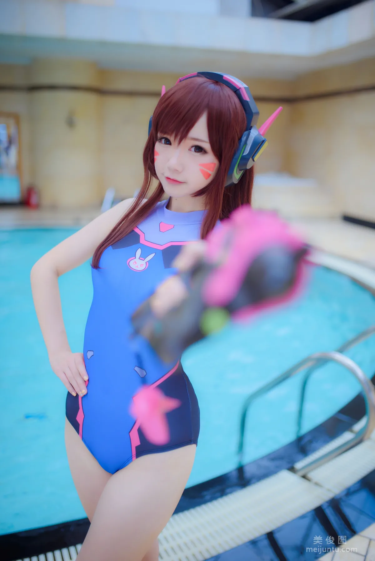 [COS] Anime Blogger Xueqing Astra D.Va Swimsuit Photo Set photo 3