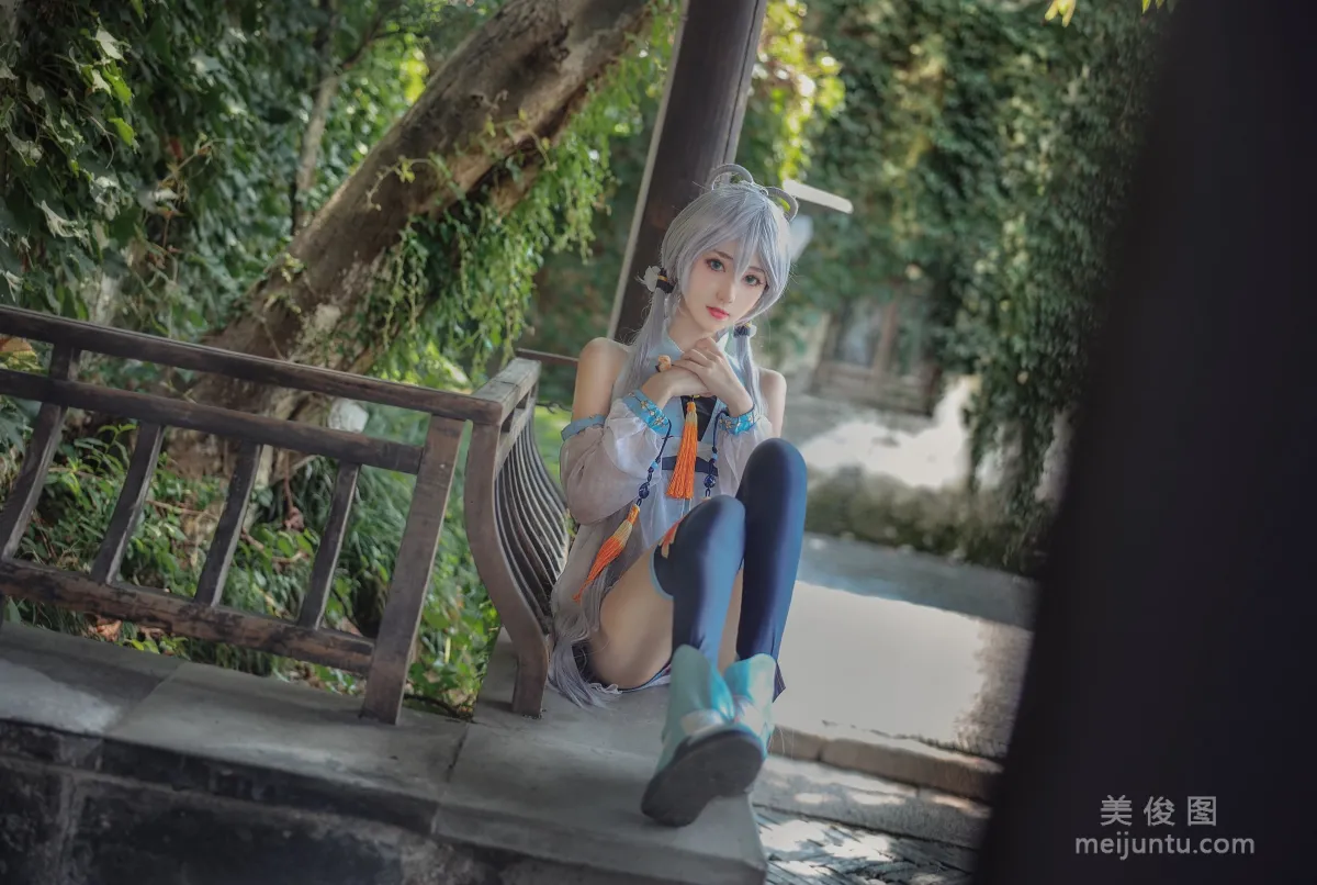 [Cosplay] Anime Blogger Nantao Momoko, Luo Tianyi Flower Language Enchanting, Photo Set photo 7
