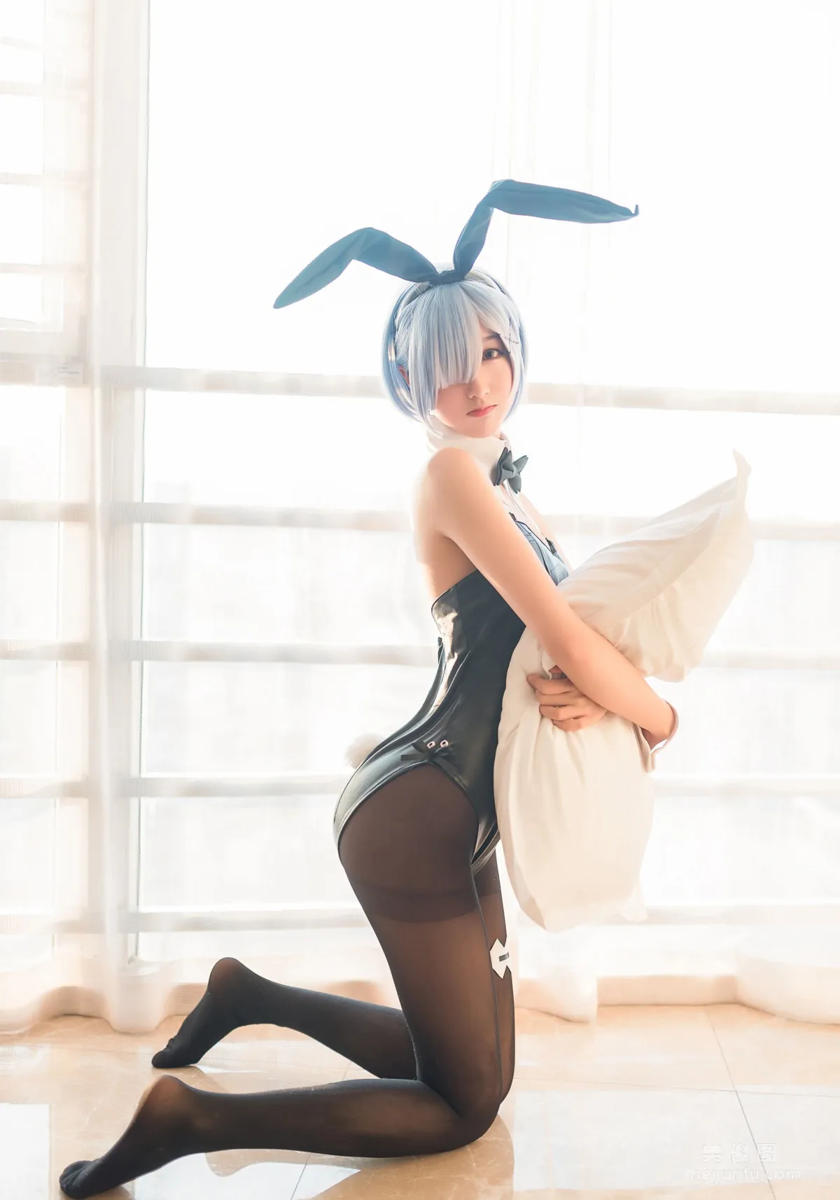Cute Girl Mu Mianmian OwO, Rem Bunny Girl Photo Set photo 23