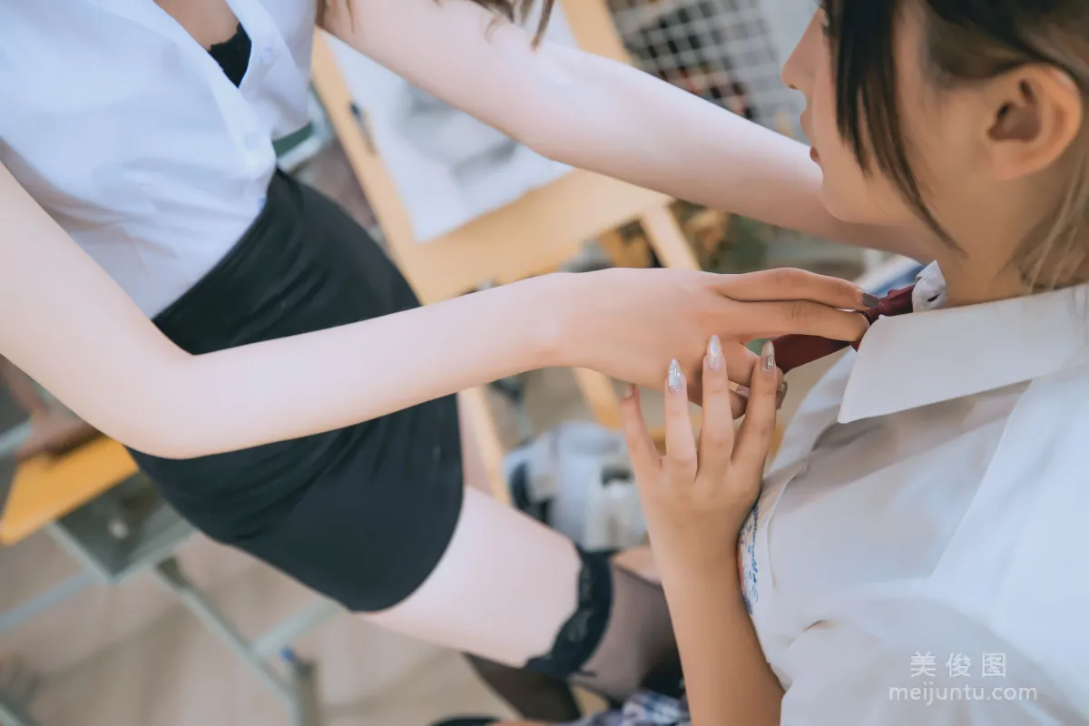 [COS福利] 蘿莉神楽闆真冬《數之歌》 百合教室 寫真集 43