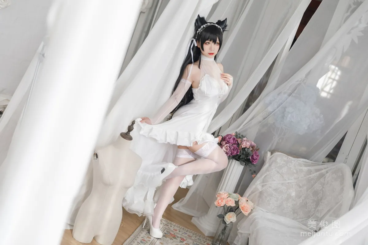 [COS] Anime Blogger Yingluojiang w, Atago Bride Photo Set photo 2