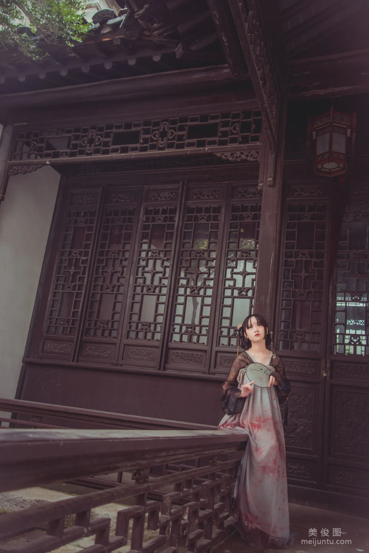 [COS福利] 弦音sic 《汉服 长生殿》写真集2