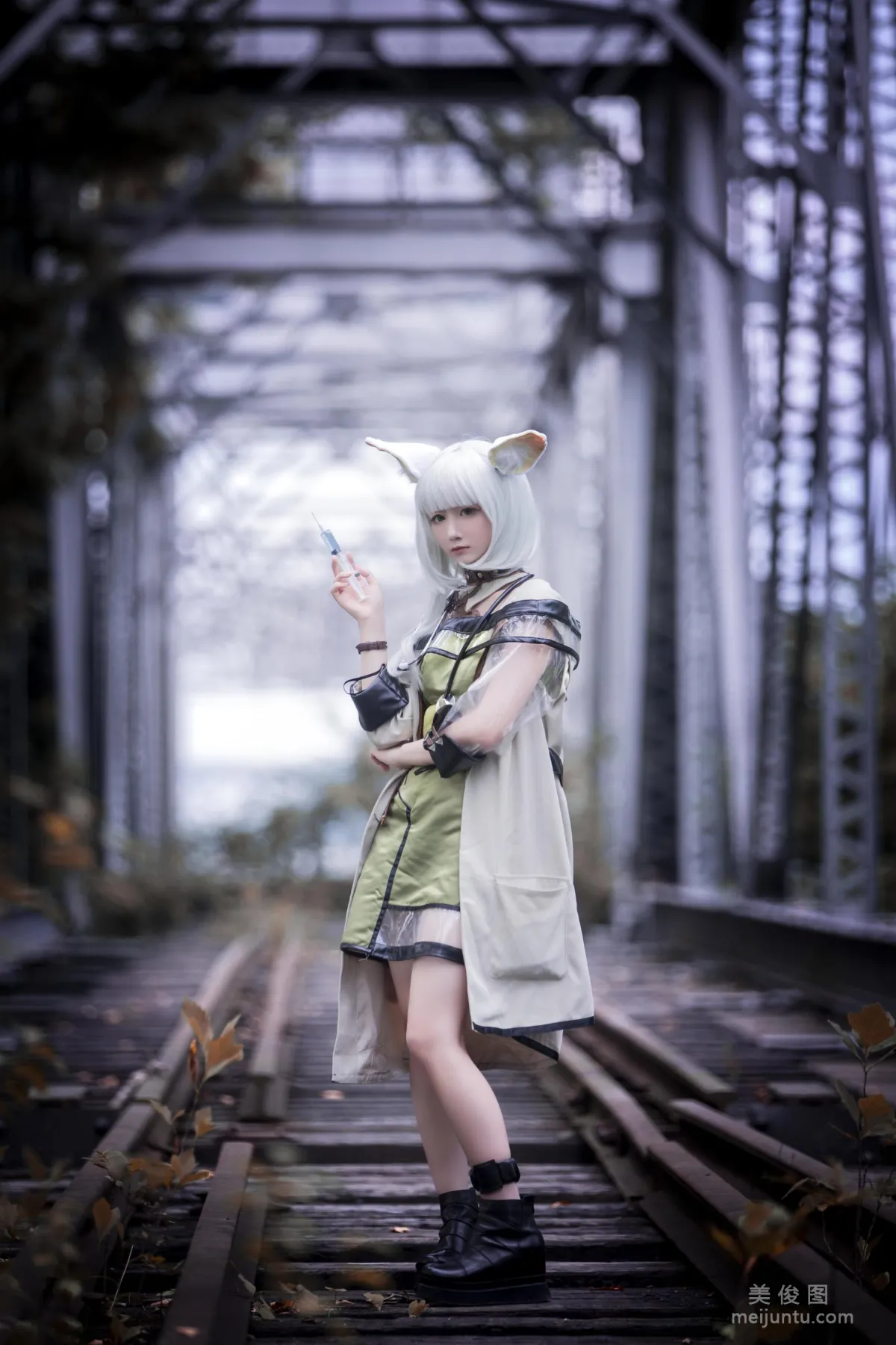 [COS] Anime Blogger Xianyin sic Arknights Photo Set photo 4