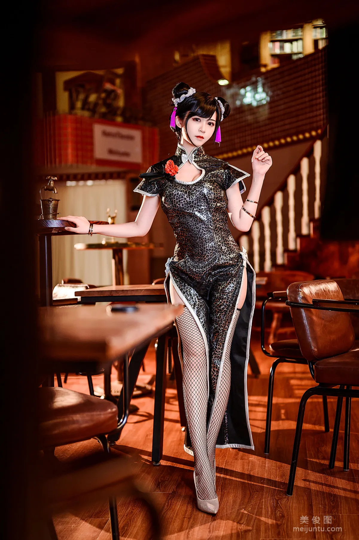 Manyu Feier: Web Idols photo 9