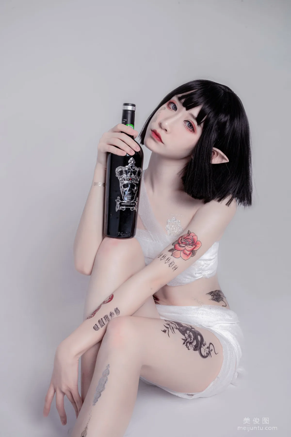 [COS Bonus] Anime Blogger Ruanyi Fairy, Straps and Samurai Photo Set photo 13