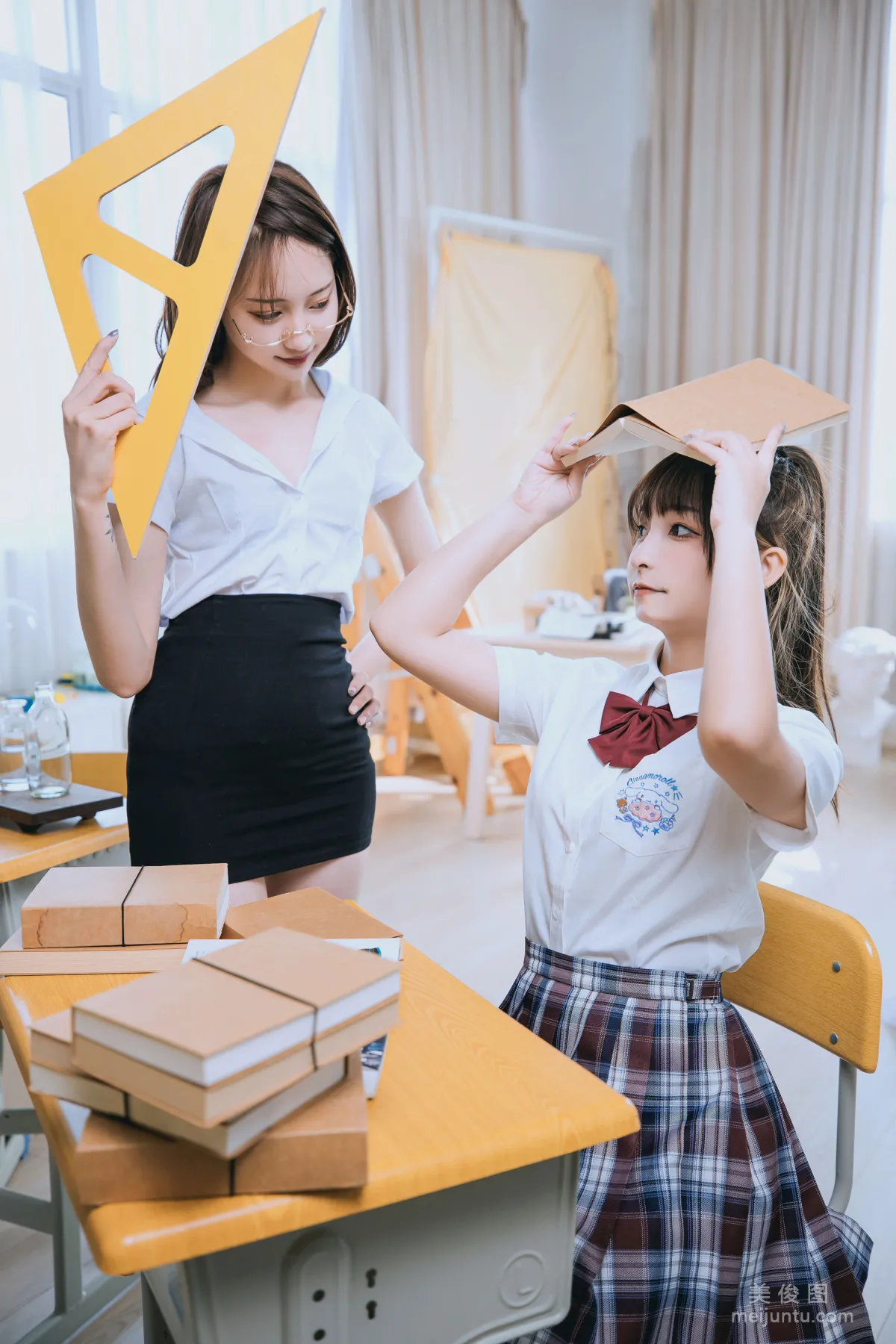 [COS福利] 蘿莉神楽闆真冬《數之歌》 百合教室 寫真集 8