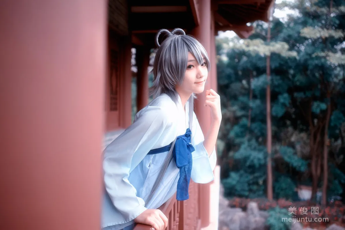 [COS] Anime Blogger Nantao Momoko, Luo Tianyi Photo Set photo 8