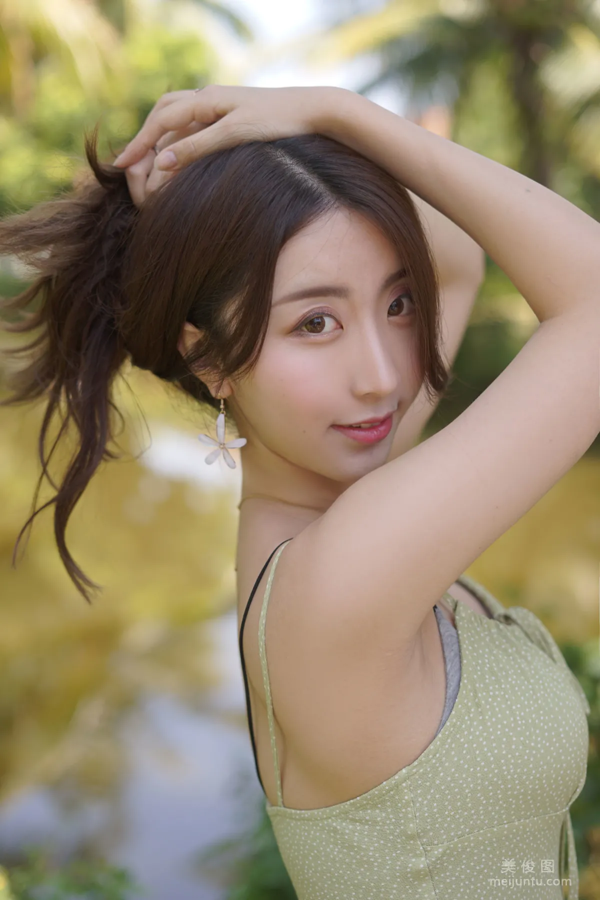 Hei Chuan: Web Idols photo 14