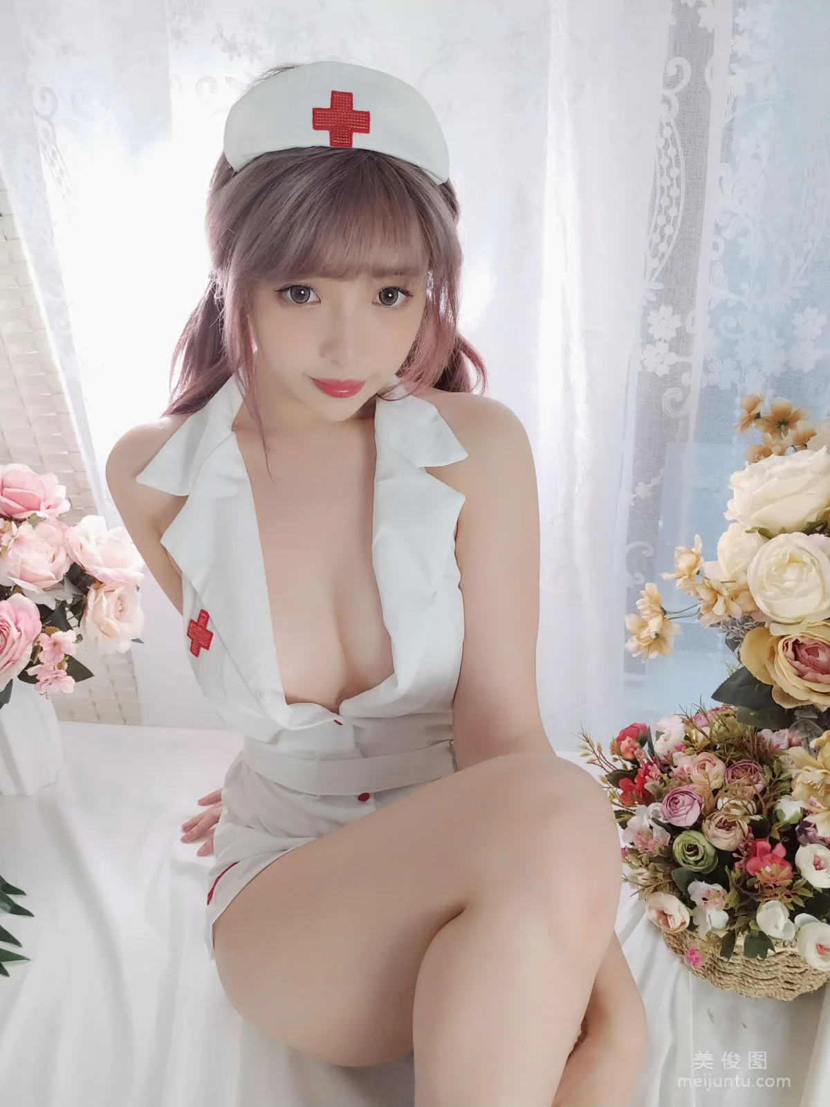 Anime Blogger Wenmei Bujiang Daoli Nurse Photo Set photo 20