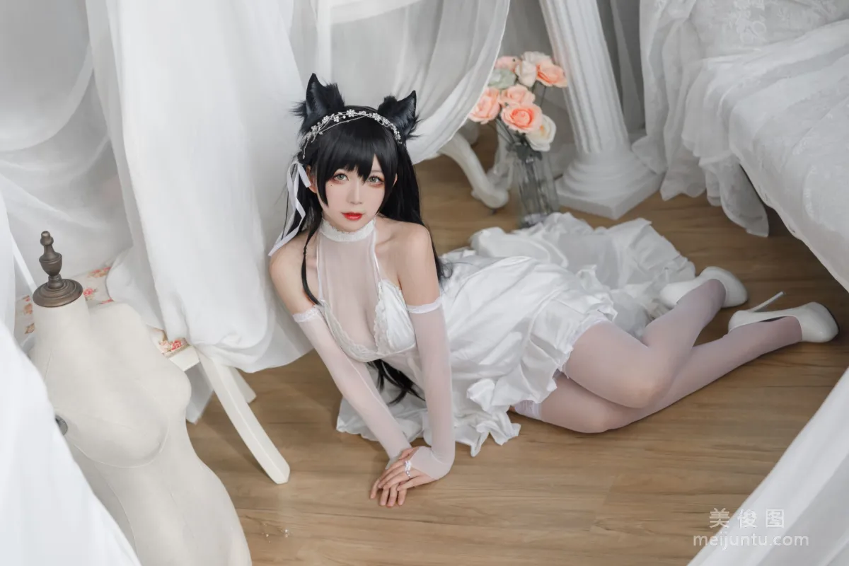 [COS] Anime Blogger Yingluojiang w, Atago Bride Photo Set photo 16