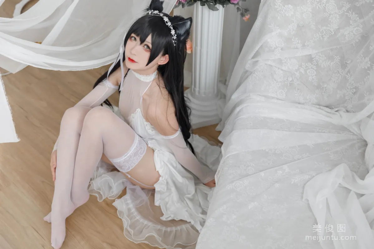 [COS] Anime Blogger Yingluojiang w, Atago Bride Photo Set photo 12