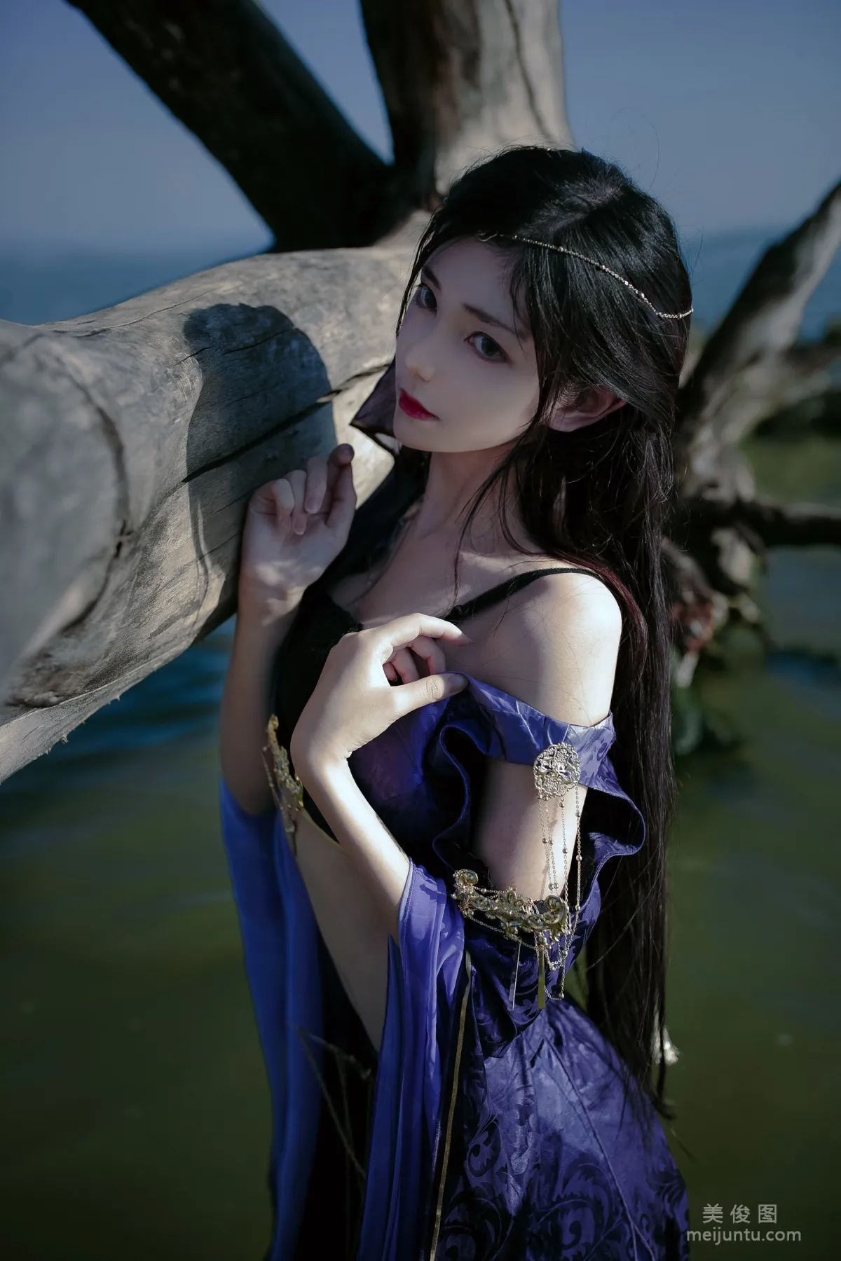 [COS] Anime Blogger Nantao Momoko, Jiu Ling Casual Wear Photo Set photo 2