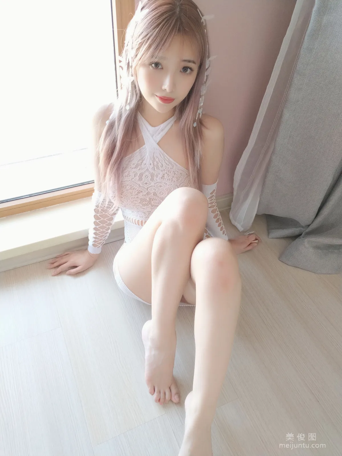 Anime Blogger Wenmei《White Butterfly》 Photo Set photo 24