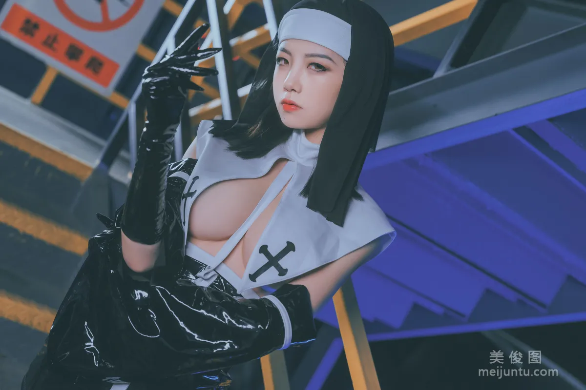 Shui Miao: Web Idols photo 5