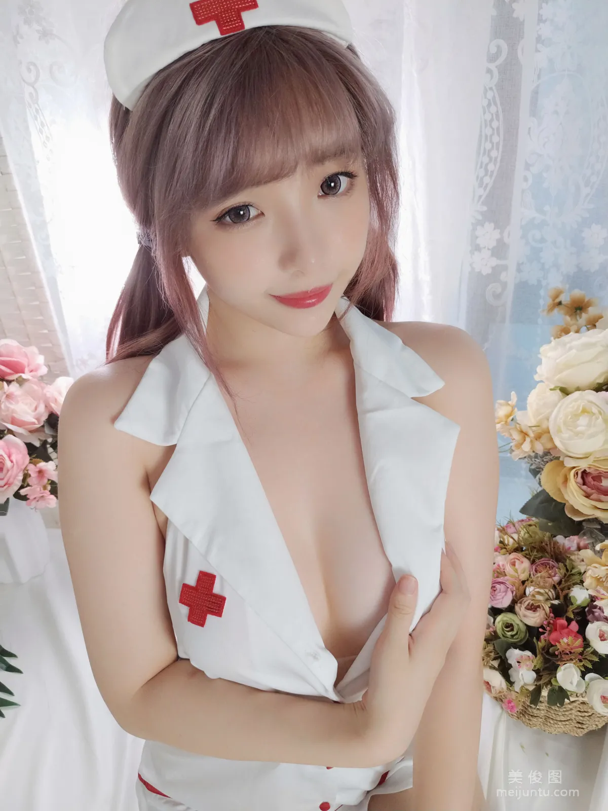 Anime Blogger Wenmei Bujiang Daoli Nurse Photo Set photo 19