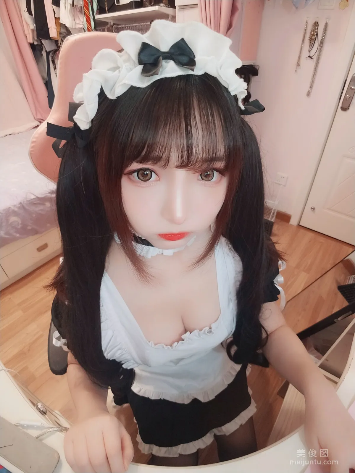 2D Girl Guchuan kagura, Black Stockings Maid Photo Set photo 13