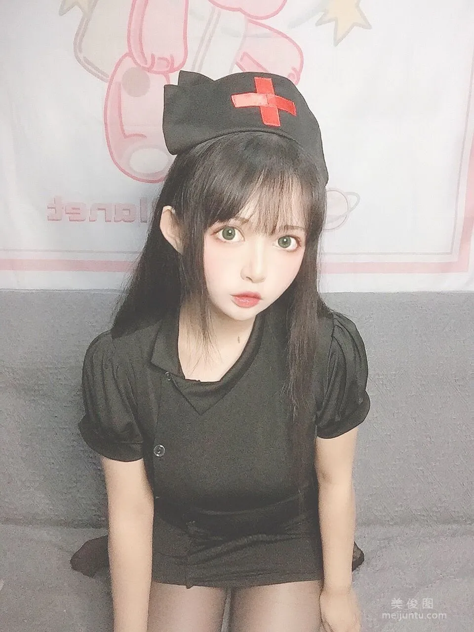 萌妹黑貓貓OvO 《護士喵》 寫真集 4