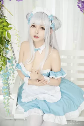 大眼萌妹黑貓貓OvO 《小天鵝》 寫真集