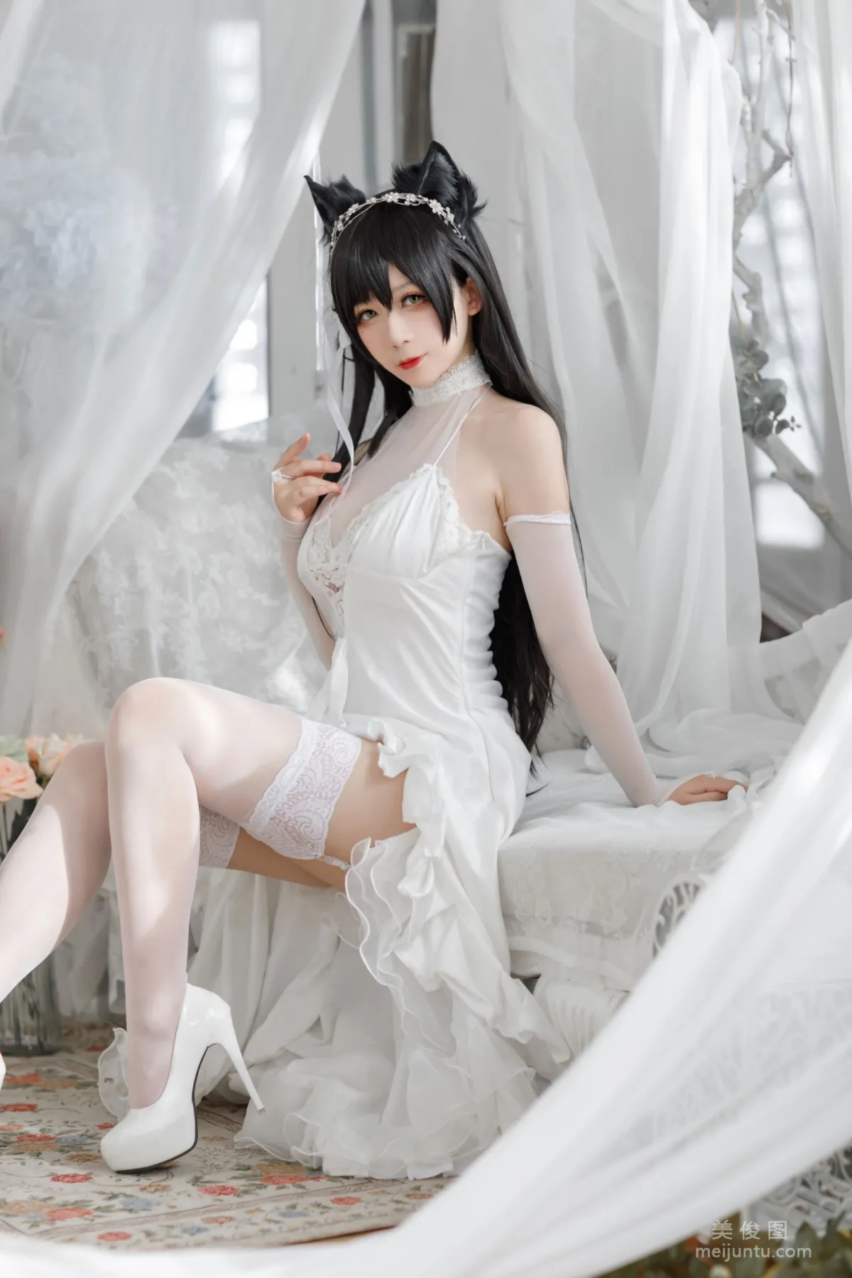 [COS] Anime Blogger Yingluojiang w, Atago Bride Photo Set photo 1