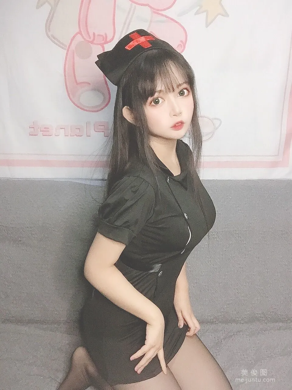 萌妹黑猫猫OvO 《护士喵》 写真集8