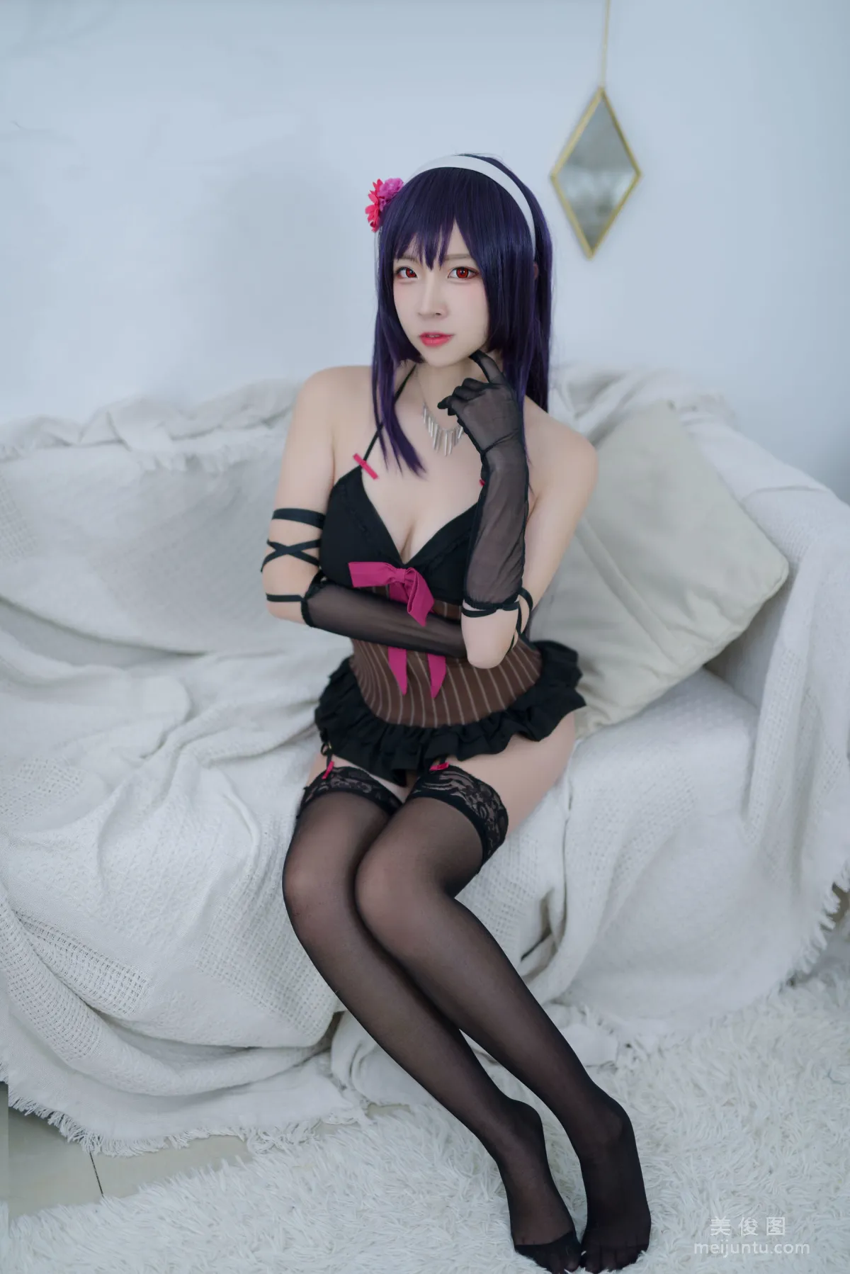 Erzuo Nisa: Web Idols photo 3