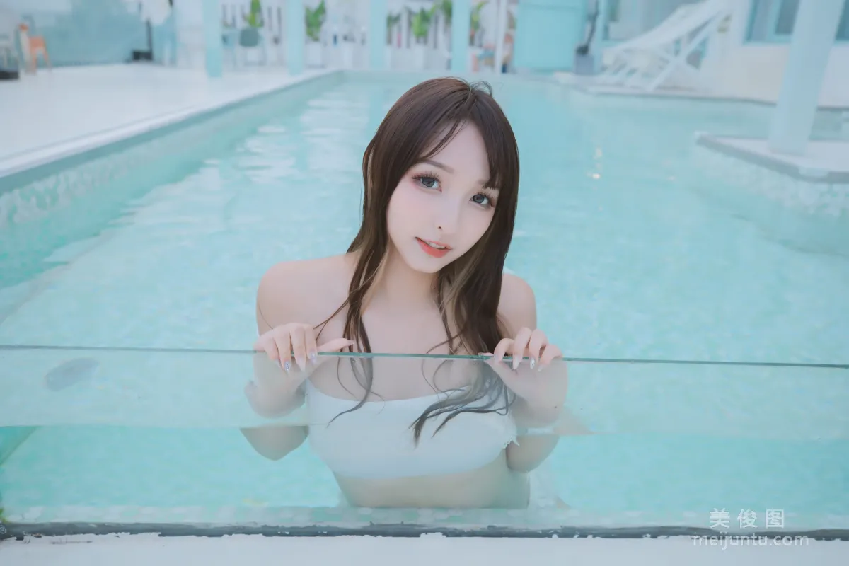 蘿莉神楽闆真冬 《笑顔水時計-夏日比基尼》 寫真集 87