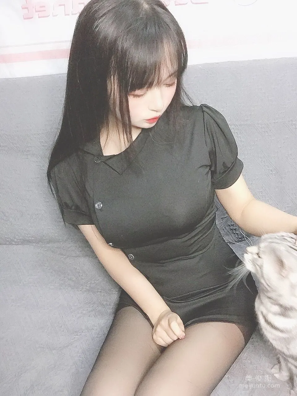 萌妹黑猫猫OvO 《护士喵》 写真集19