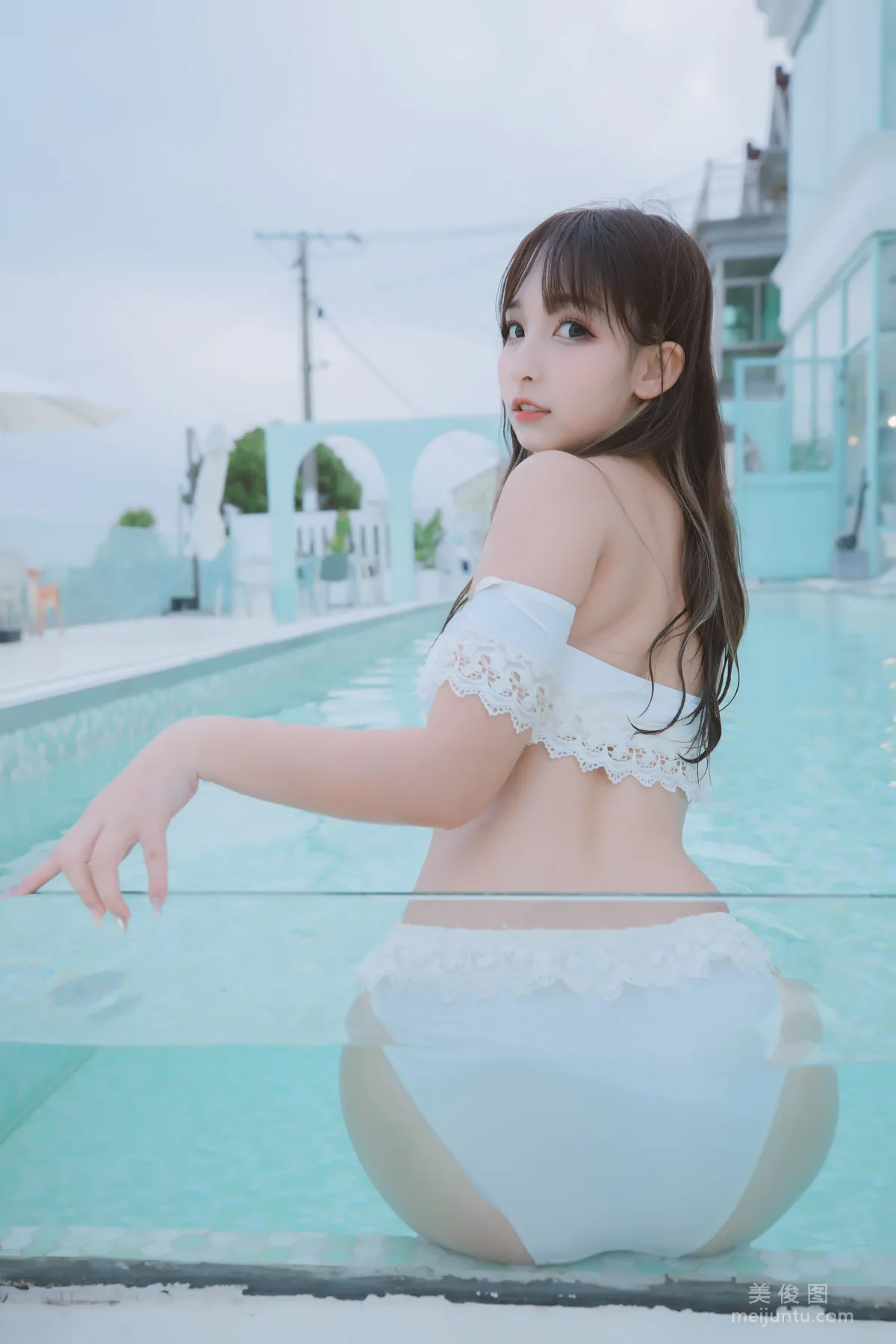 蘿莉神楽闆真冬 《笑顔水時計-夏日比基尼》 寫真集 90