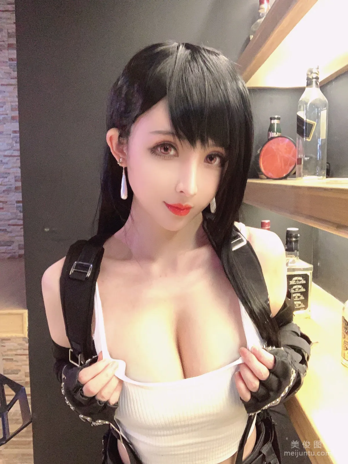 [COS Fan] Liang Liangzi, Tifa Selfie Photo Set photo 9