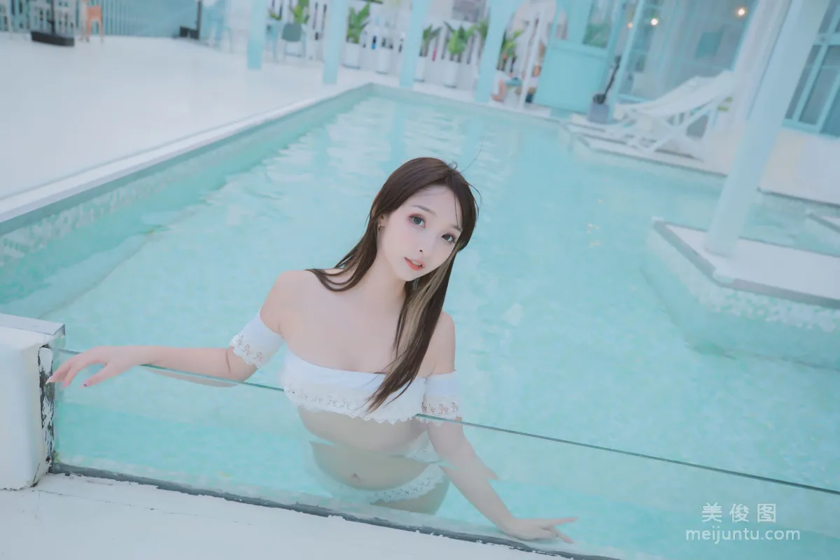 蘿莉神楽闆真冬 《笑顔水時計-夏日比基尼》 寫真集 86