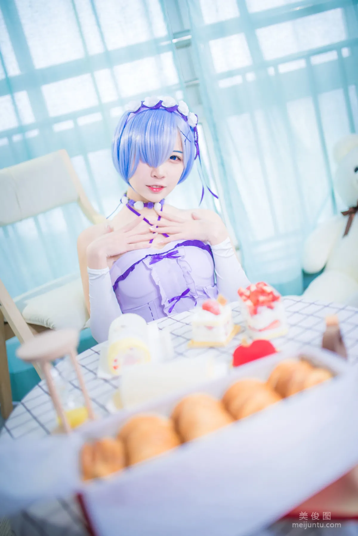 Erzuo Nisa: Web Idols photo 6