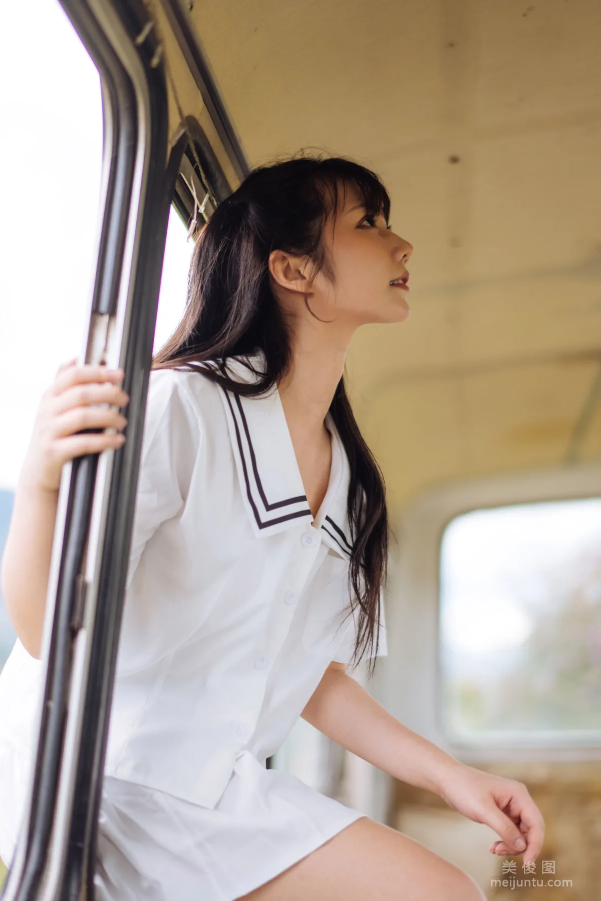 微博福利姬鏡醬 《靜夏之JK少女》 寫真集 20