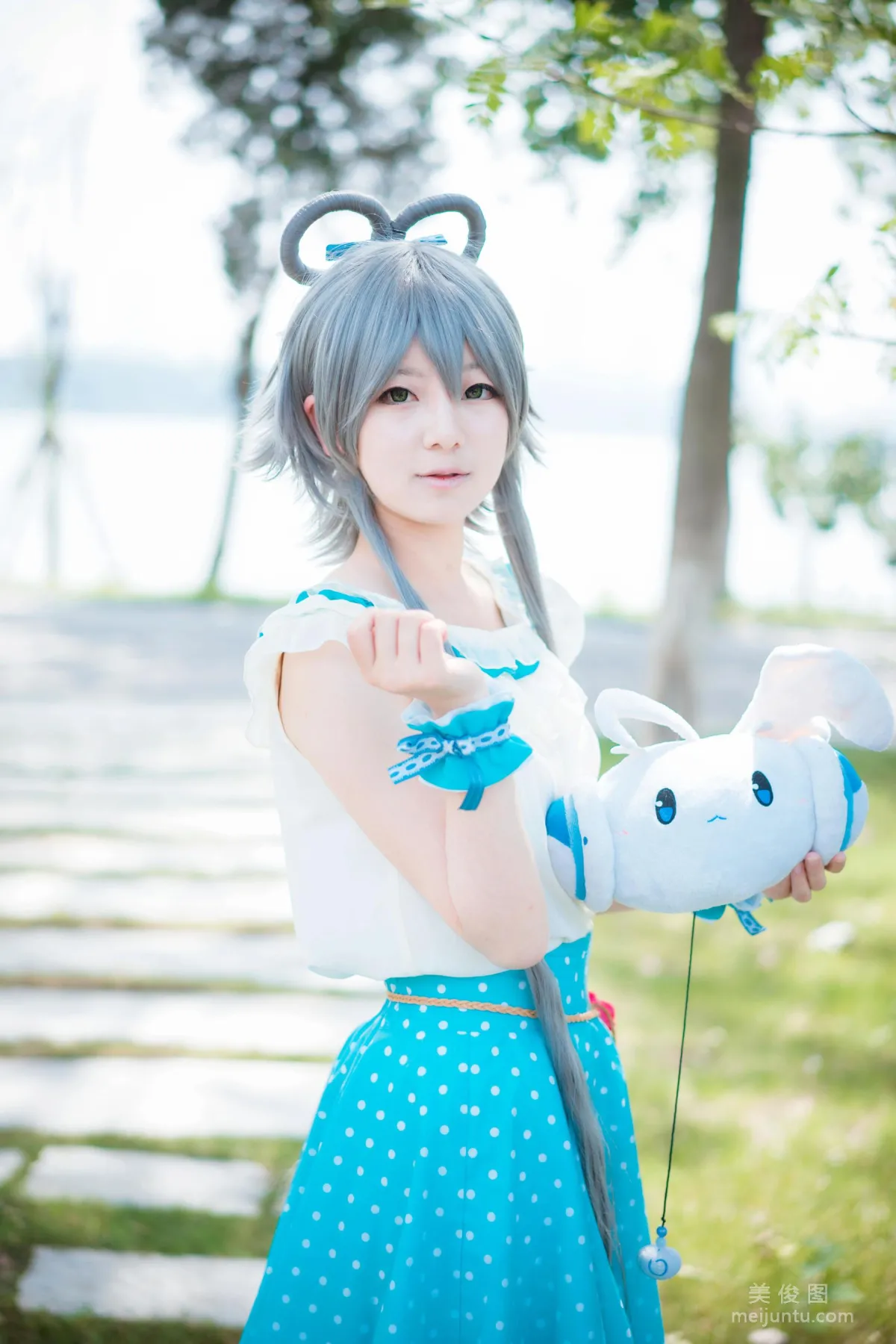 Miyinyin ww: Web Idols photo 23