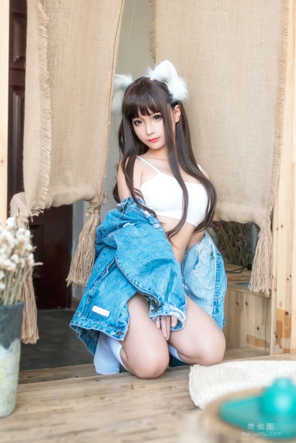 Chun Momo: Web Idols photo 10