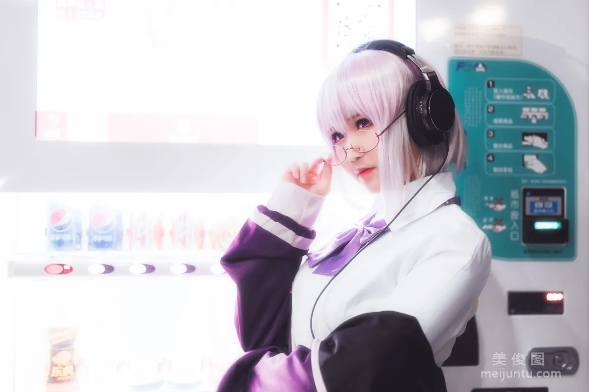 Sandu 69: Web Idols photo 6