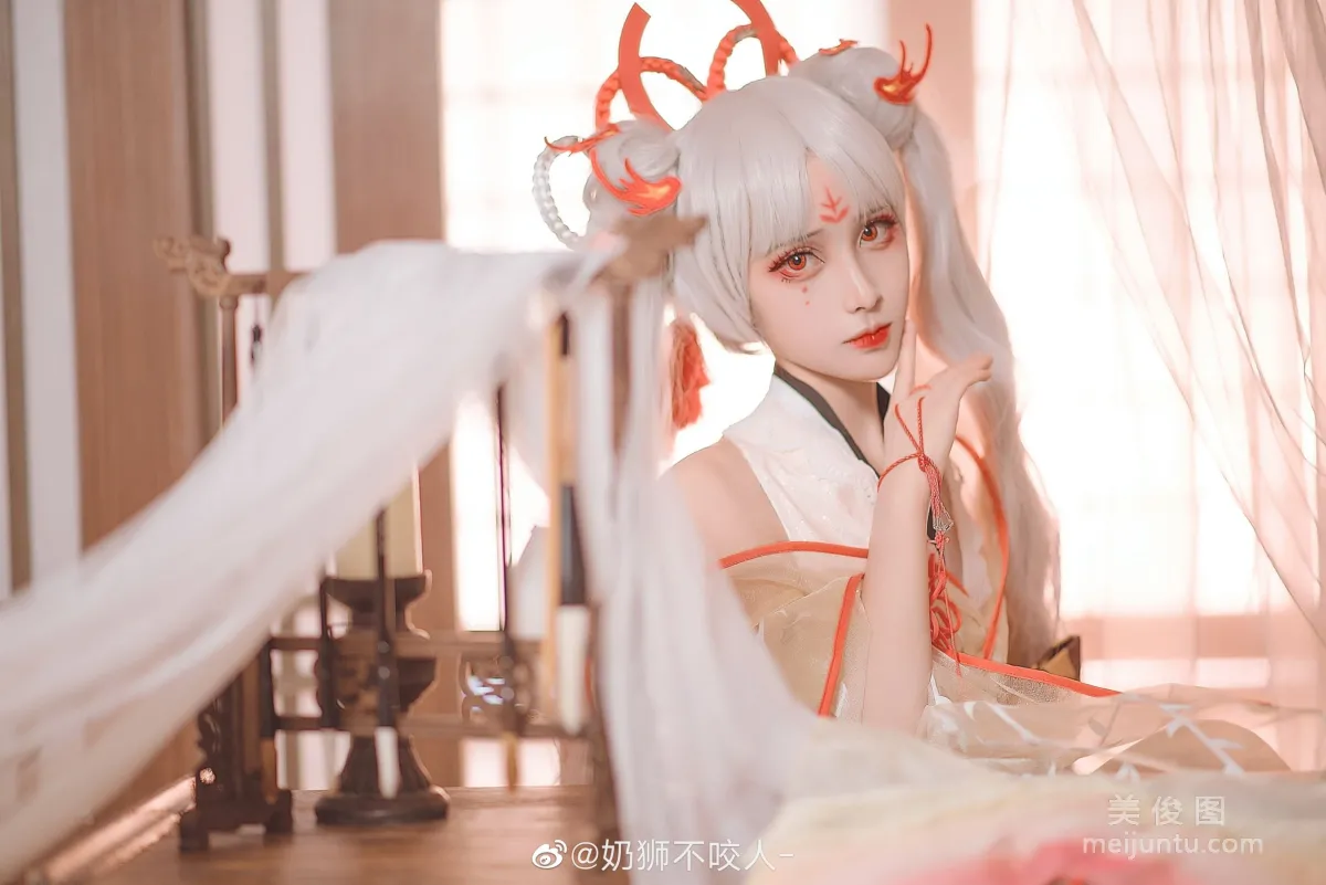 Nai Shi: Web Idols photo 6