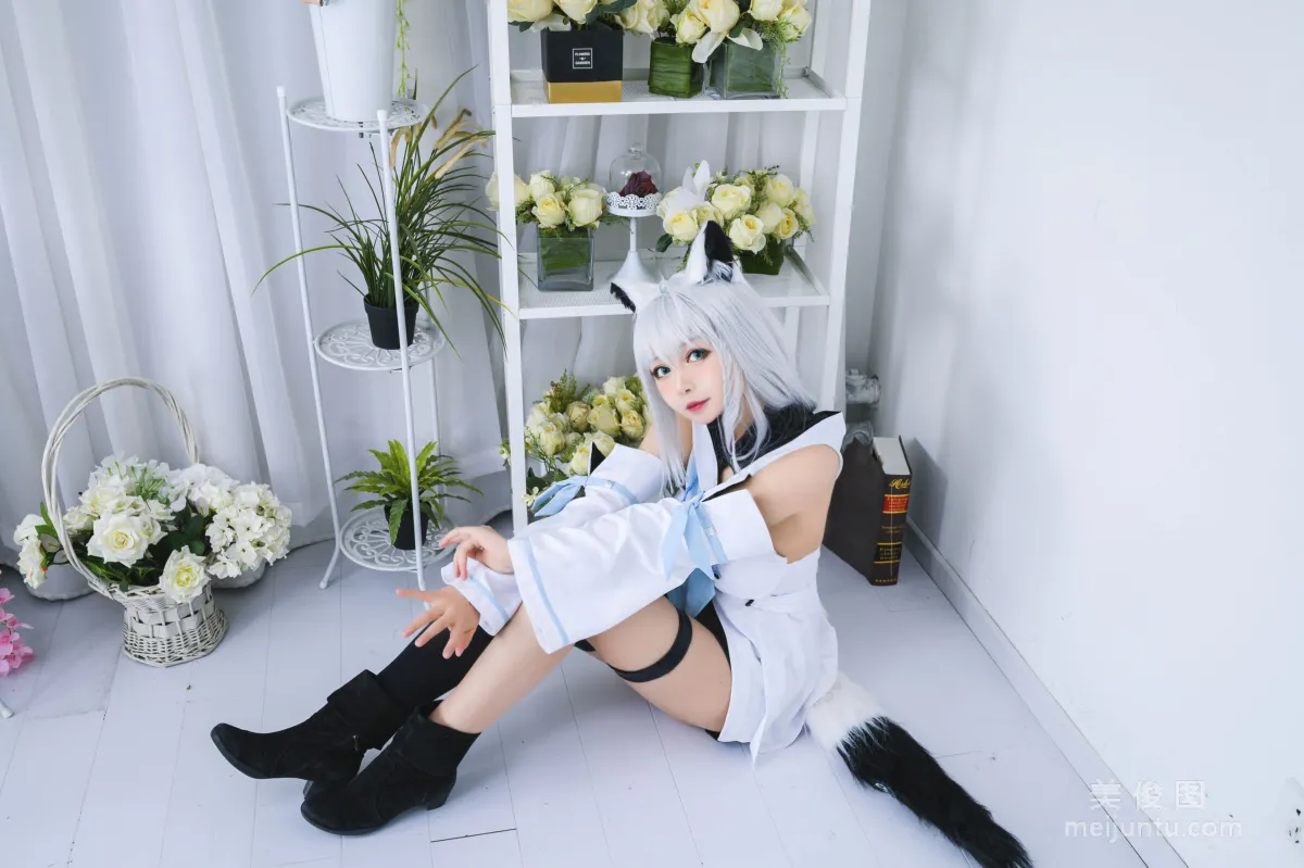 [COS Bonus] Big-Eyed Cute Girl Heimaomao OvO, Shirakami Fubuki Photo Set photo 3